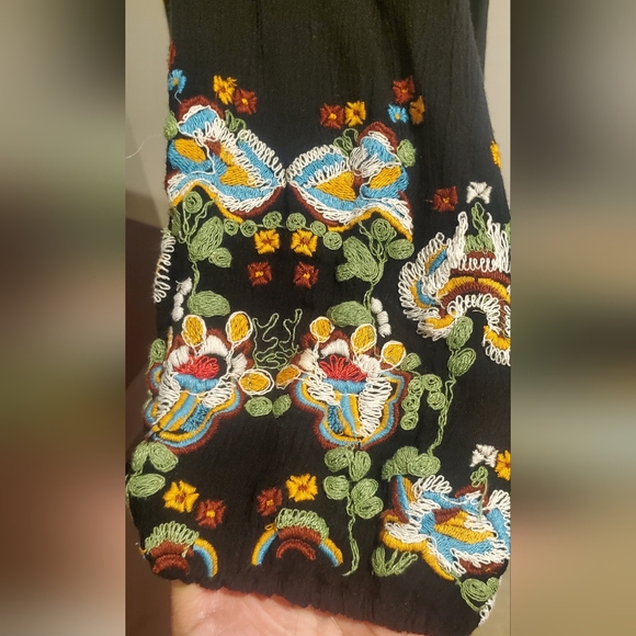 Free People Women's Black Long Sleeve, V Neck,  Embroidery Dress Size S. - Picture 4 of 7